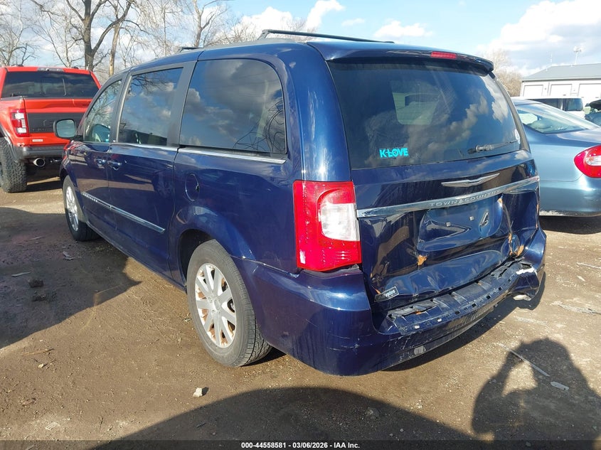 2013 Chrysler Town & Country Touring