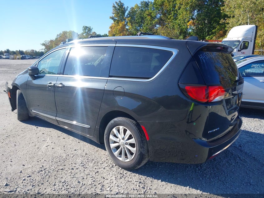 Vin: 2c4rc1bg3lr101395, lot: 45055523, chrysler pacifica touring l 20203