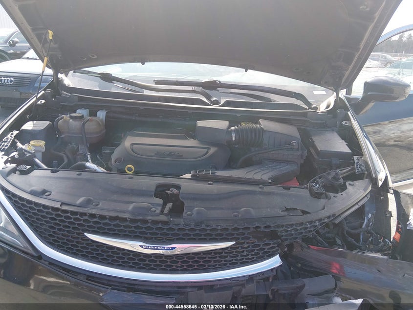 CHRYSLER PACIFICA - zdjęcie 10