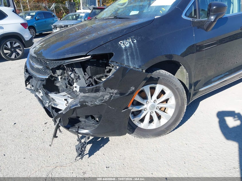 CHRYSLER PACIFICA - zdjęcie 6