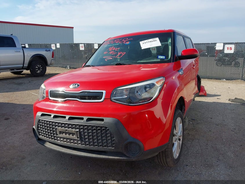 2015 Kia Soul +