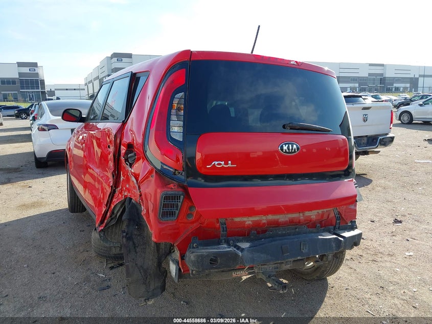 2015 Kia Soul +
