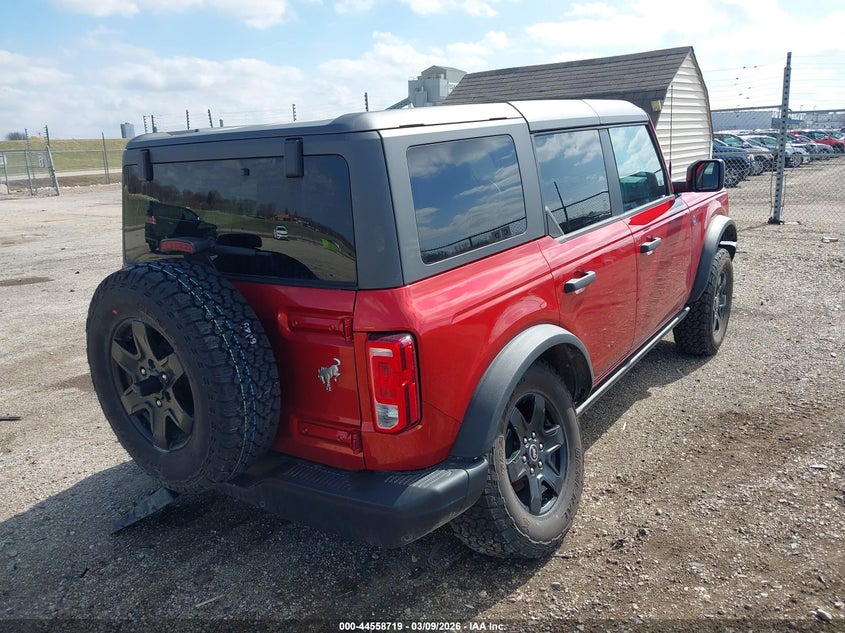 2024 Ford Bronco Black Diamond