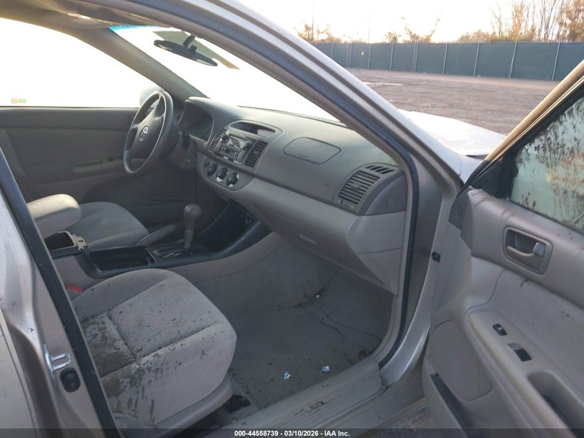 2003 Toyota Camry Le/Se/Xle