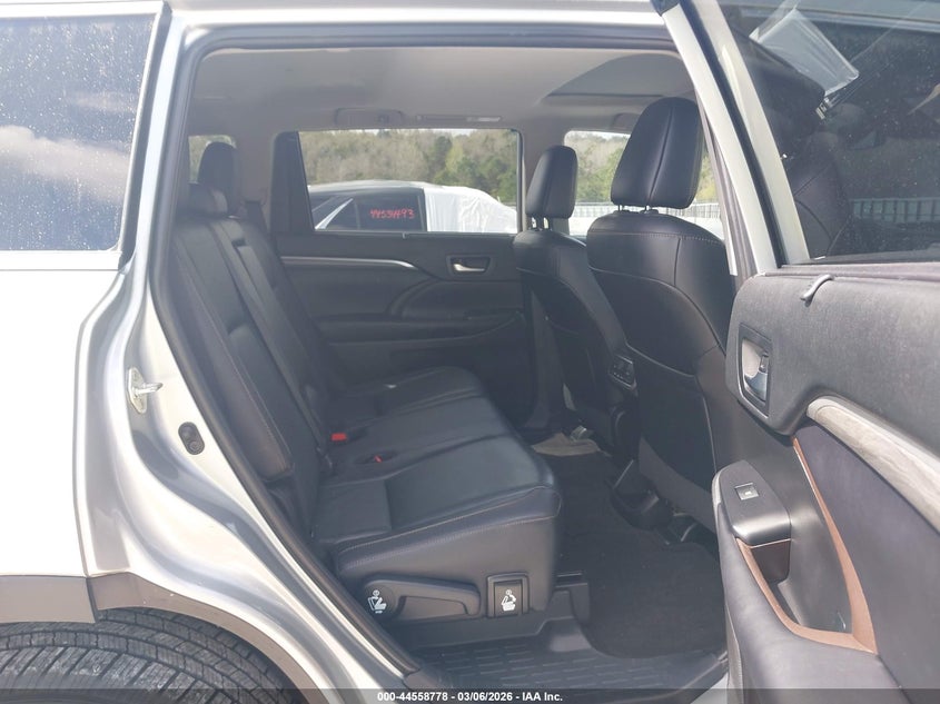 2019 Toyota Highlander Limited VIN: 5TDYZRFH6KS331935 Lot: 44558778