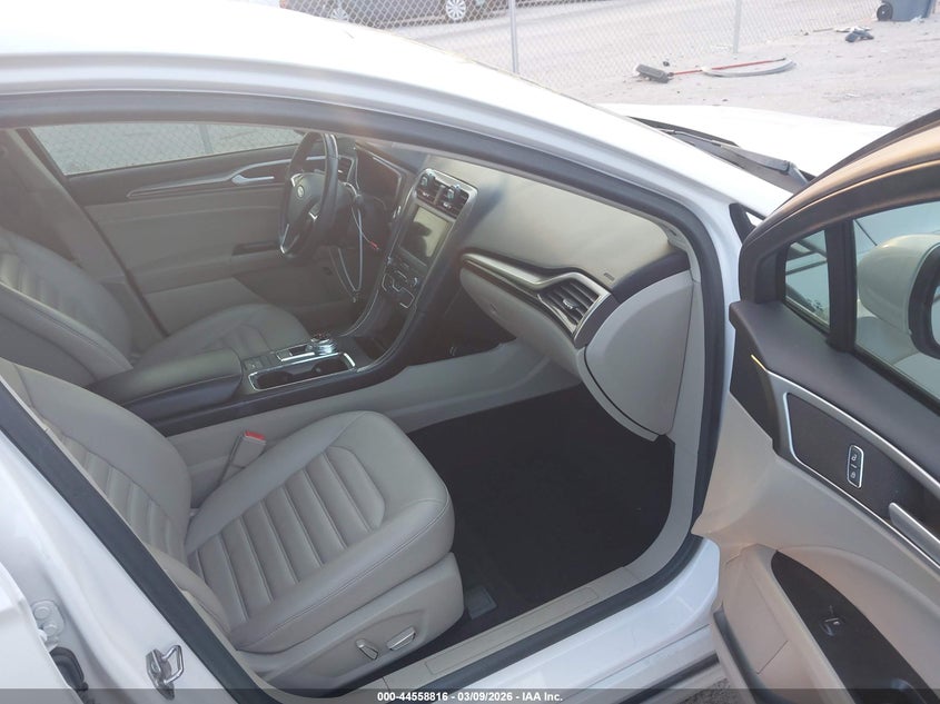 2019 Ford Fusion Hybrid Sel