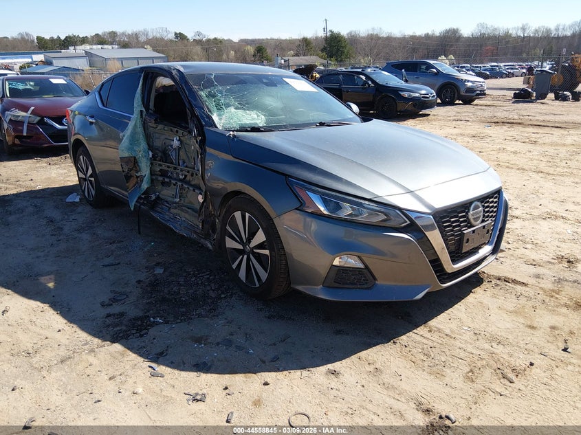 NISSAN ALTIMA SV FWD 2021
