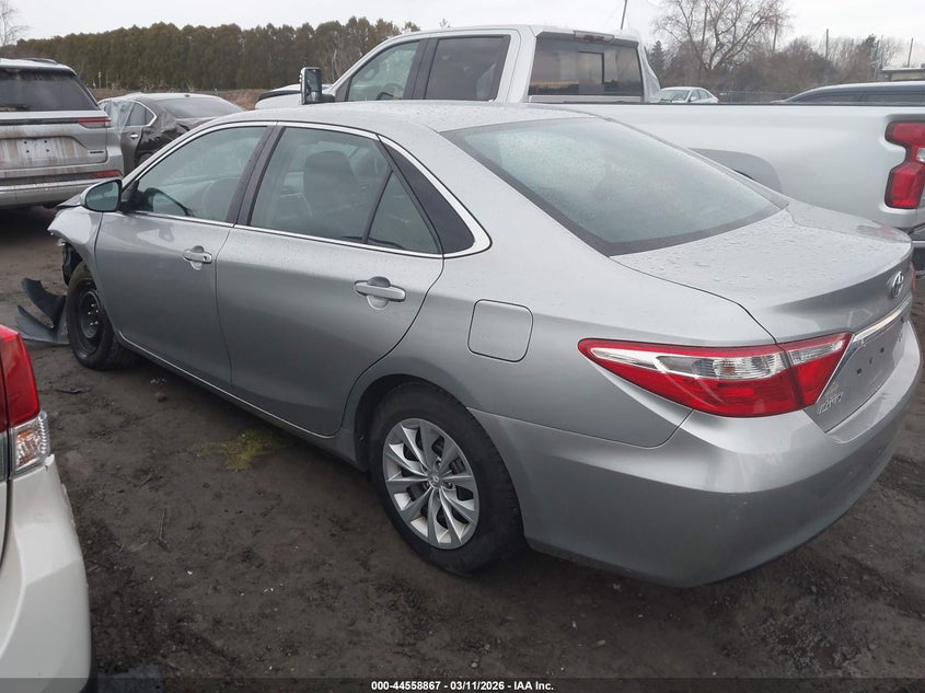 2015 Toyota Camry Le
