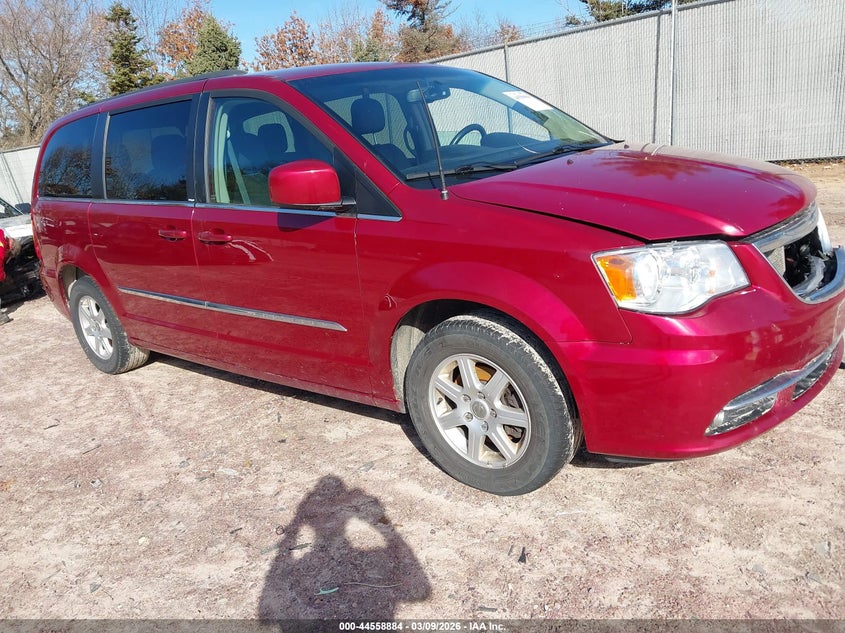 2012 Chrysler Town & Country Touring