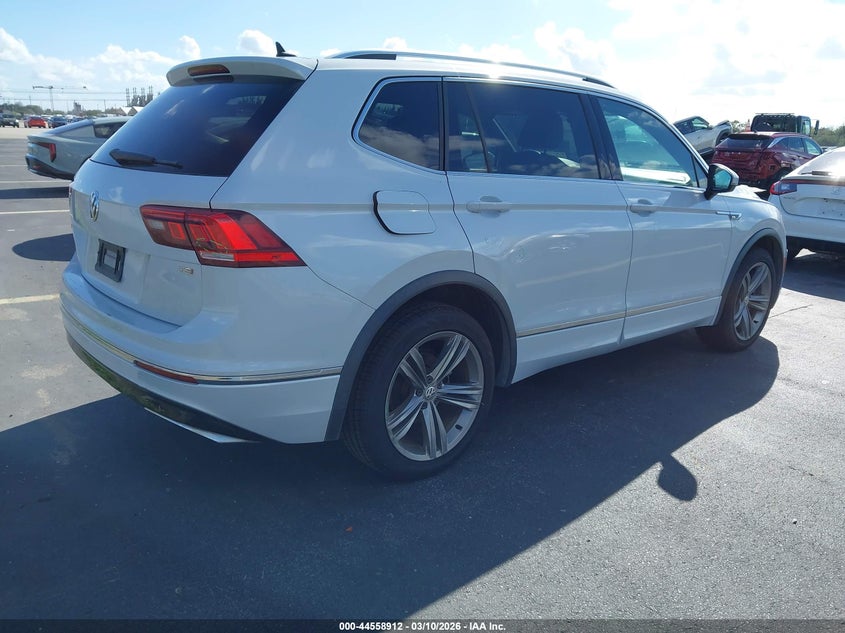 2018 Volkswagen Tiguan 2.0T Se/2.0T Sel