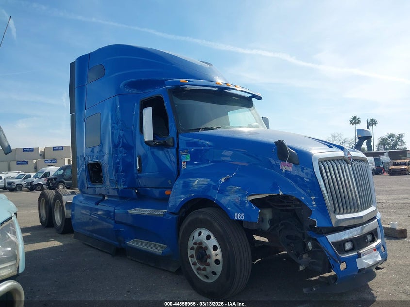 2023 INTERNATIONAL LT TRUCK N/A