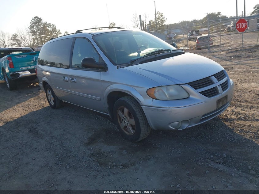 2005 Dodge Grand Caravan Sxt