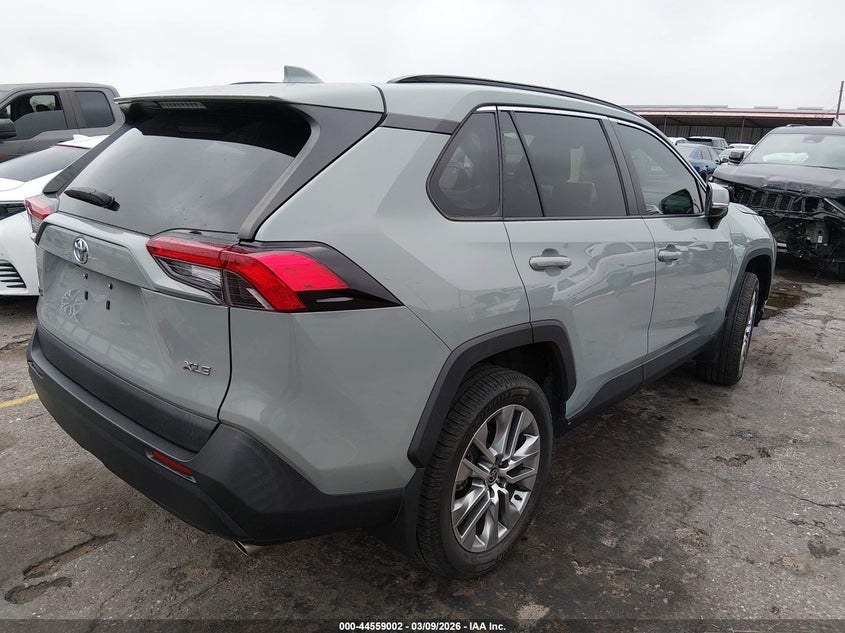 2023 Toyota Rav4 Xle Premium
