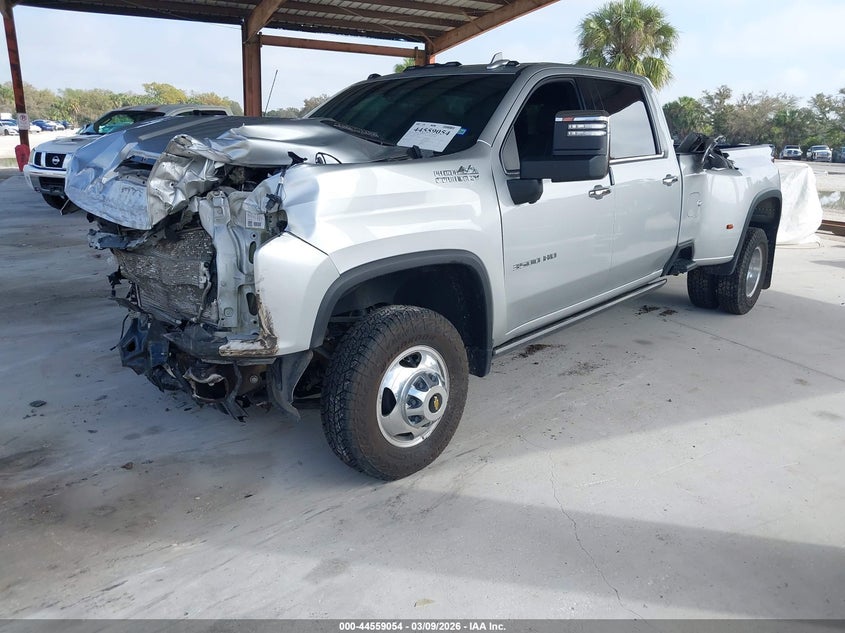1GC4YVEY2PF117897 2023 Chevrolet Silverado 3500hd 4wd  Long Bed High Country photo 1