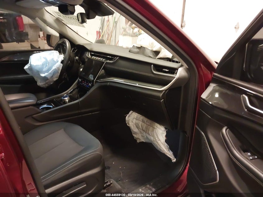 2021 Jeep Grand Cherokee L Laredo 4X4