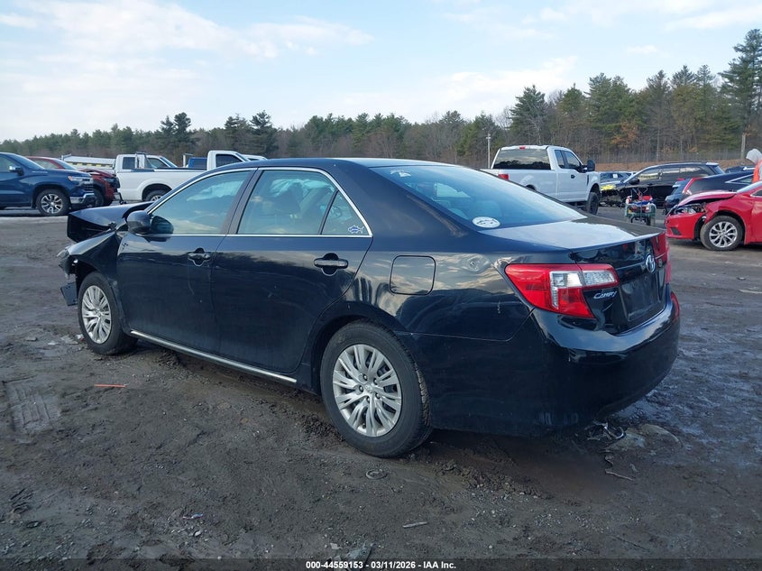 2014 Toyota Camry Le