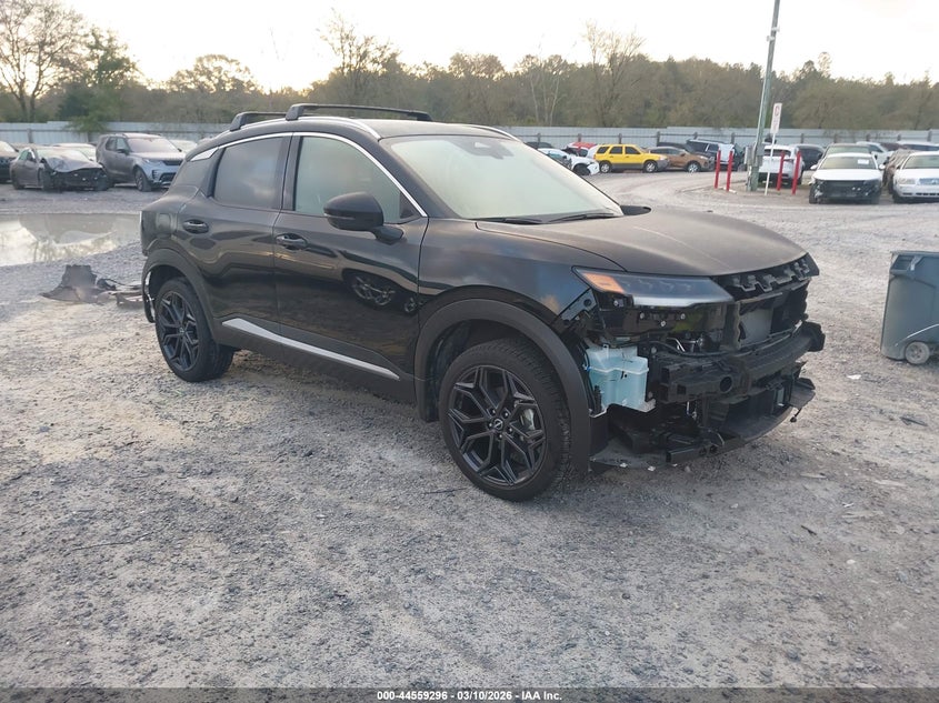 2025 Nissan Kicks Sr Fwd