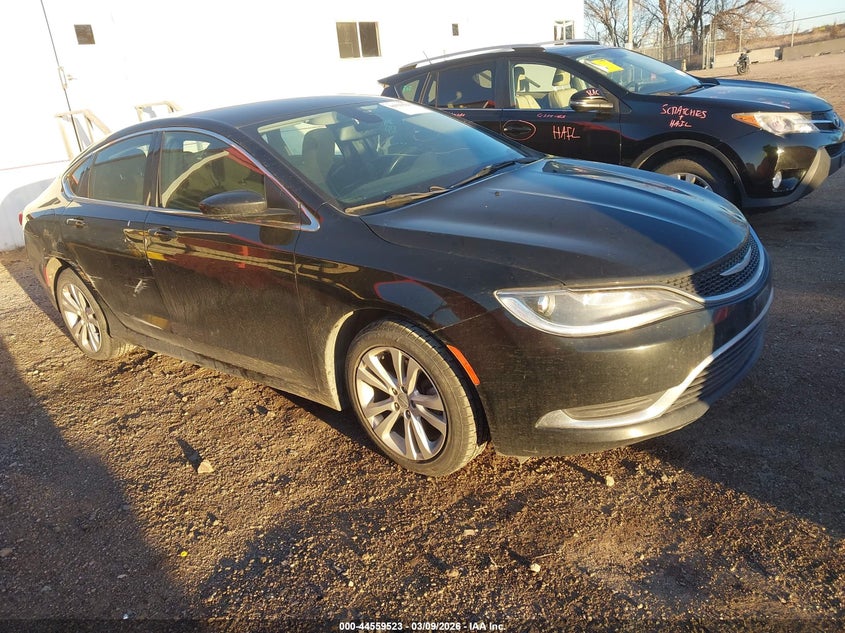 2016 Chrysler 200 Limited