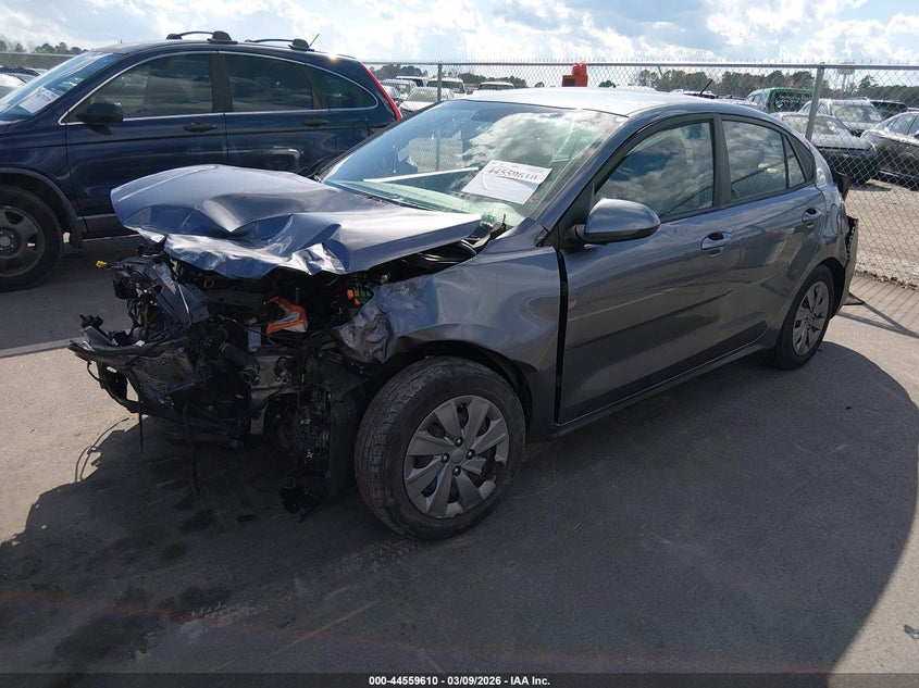 2020 KIA RIO auction photo 2