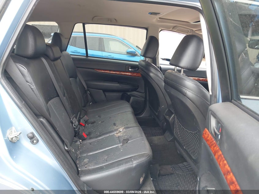 4S4BRCKC2C3270157 2012 Subaru Outback 2.5 2.5I Limited blue