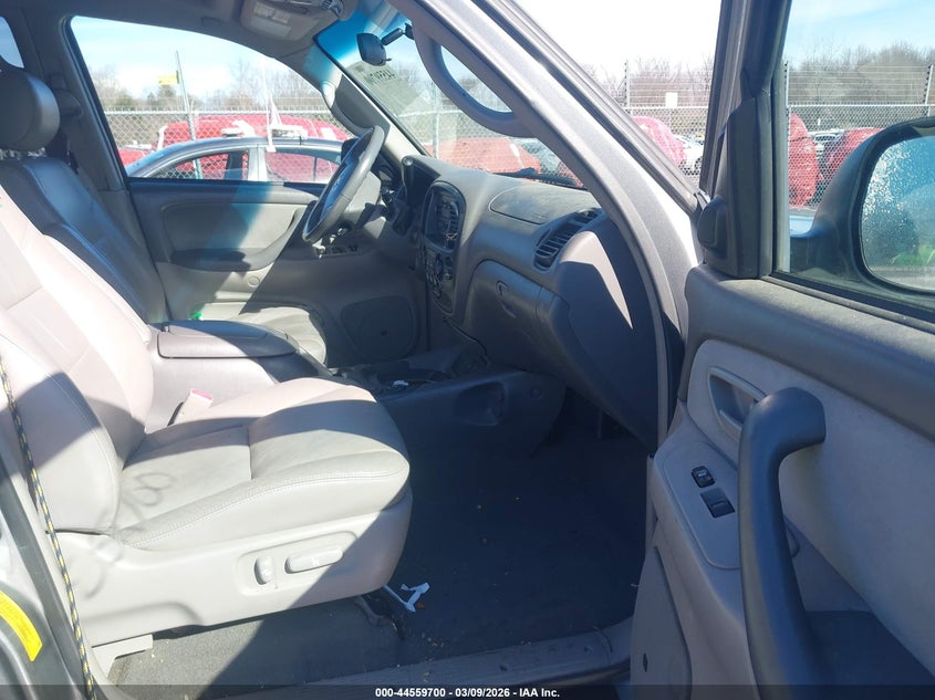 2005 Toyota Sequoia Sr5 V8