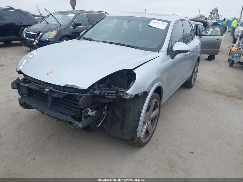 2018 Porsche Cayenne Platinum Edition