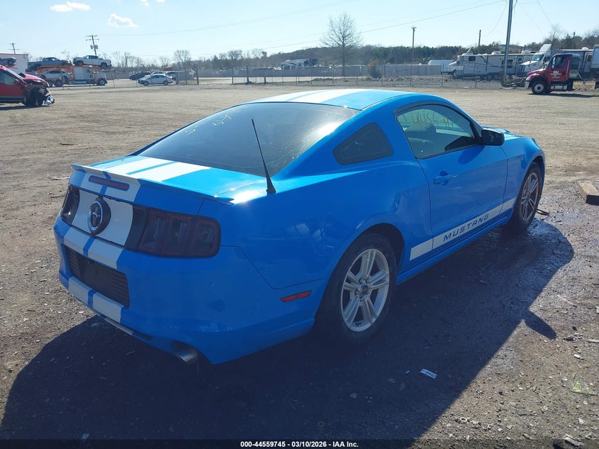 2014 Ford Mustang V6