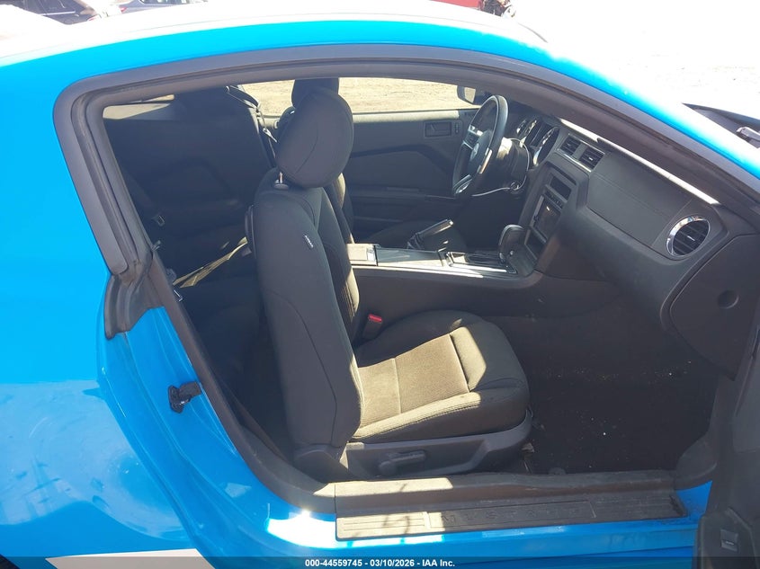 2014 Ford Mustang V6