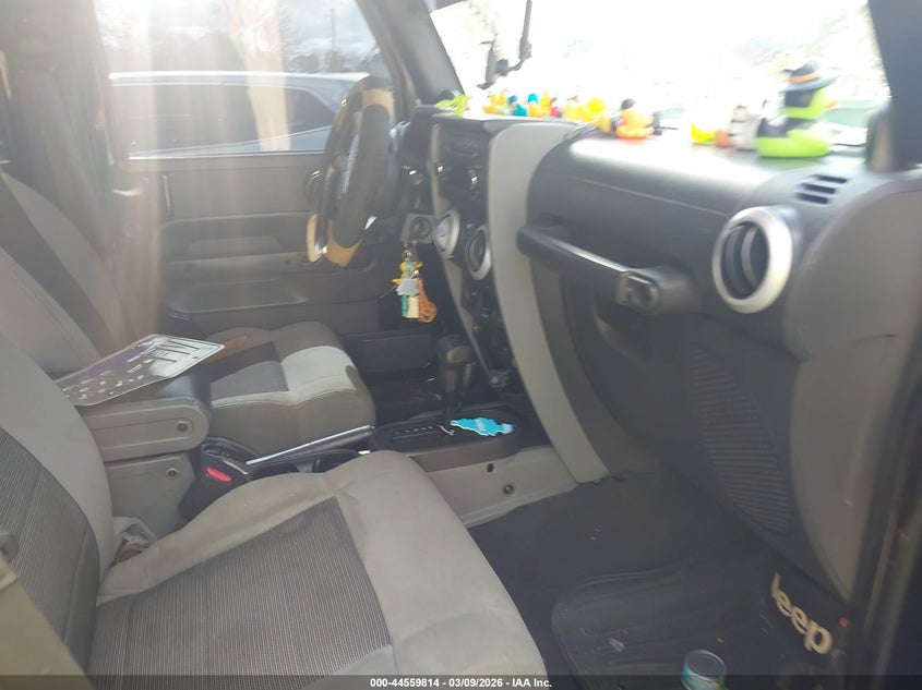 2010 Jeep Wrangler Unlimited Sahara