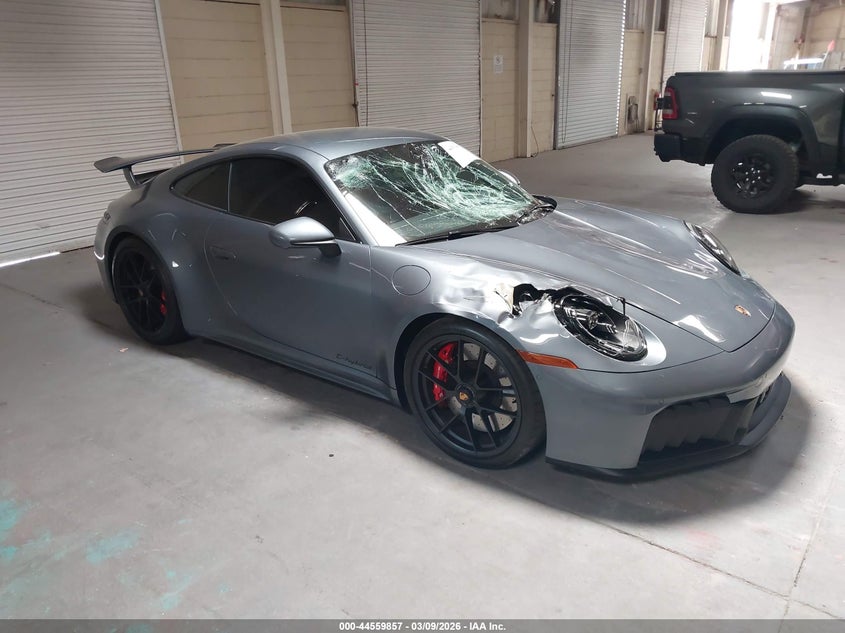 2025 PORSCHE 911 CARRERA 4 GTS/CARRERA GTS