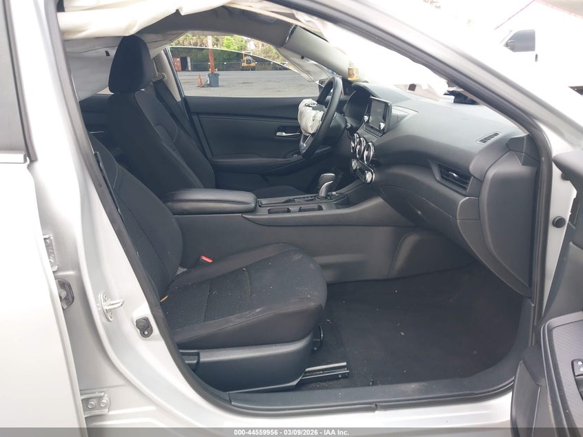 2022 Nissan Sentra S Xtronic Cvt