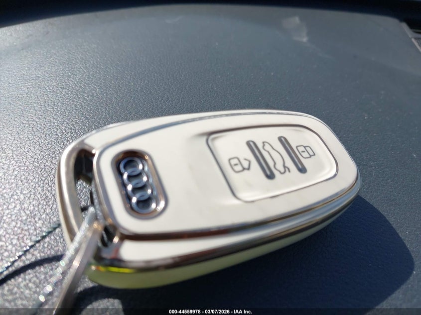 2016 Audi A6 2.0T Premium Plus VIN: WAUGFAFC8GN178074 Lot: 44559978