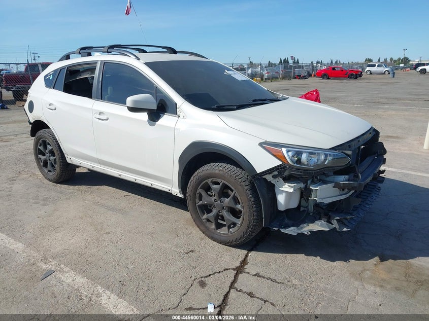 SUBARU CROSSTREK 2020. Lot# 44560014. VIN JF2GTAPC6L8225445. Photo 1