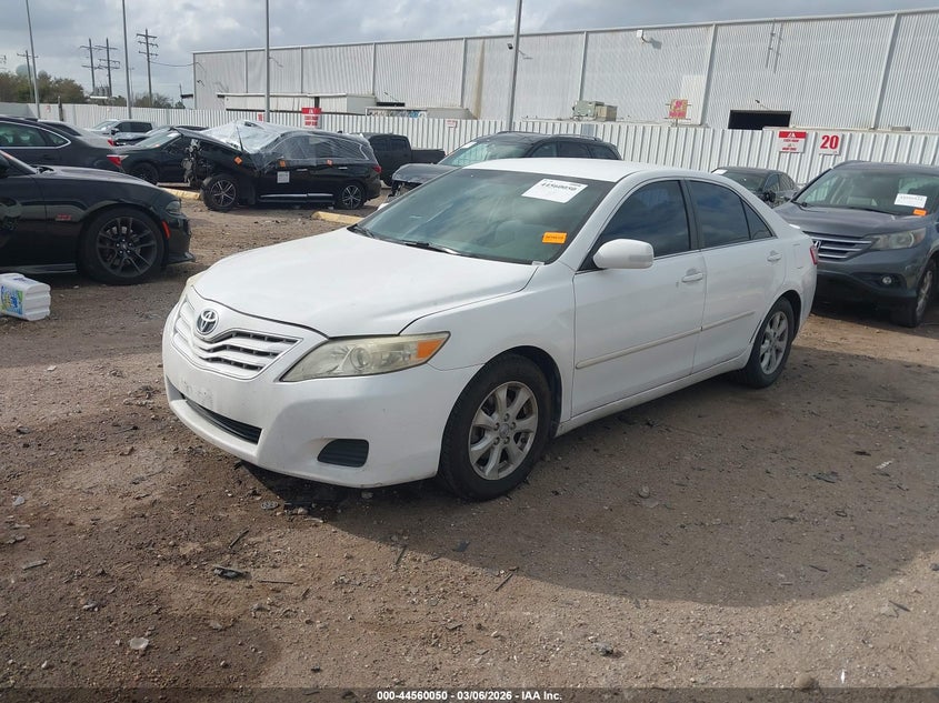 2011 Toyota Camry Le