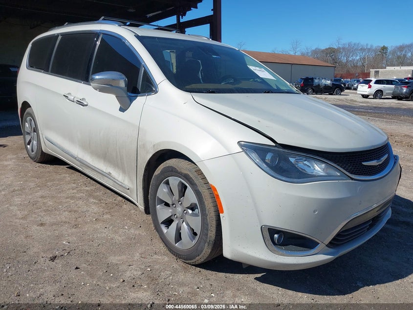2019 Chrysler Pacifica Hybrid Limited