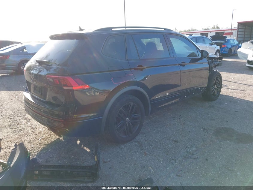 2022 Volkswagen Tiguan 2.0T Se R-Line Black