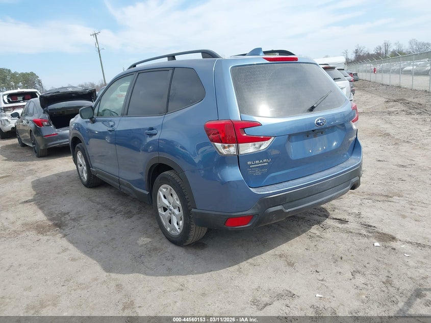 2019 SUBARU FORESTER auction photo 3