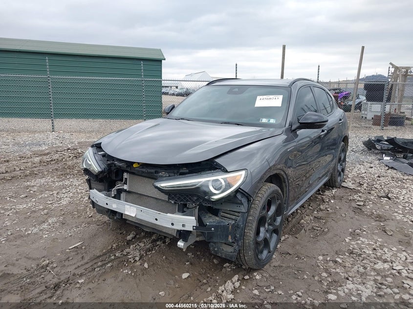 2022 Alfa Romeo Stelvio Veloce Ti Awd