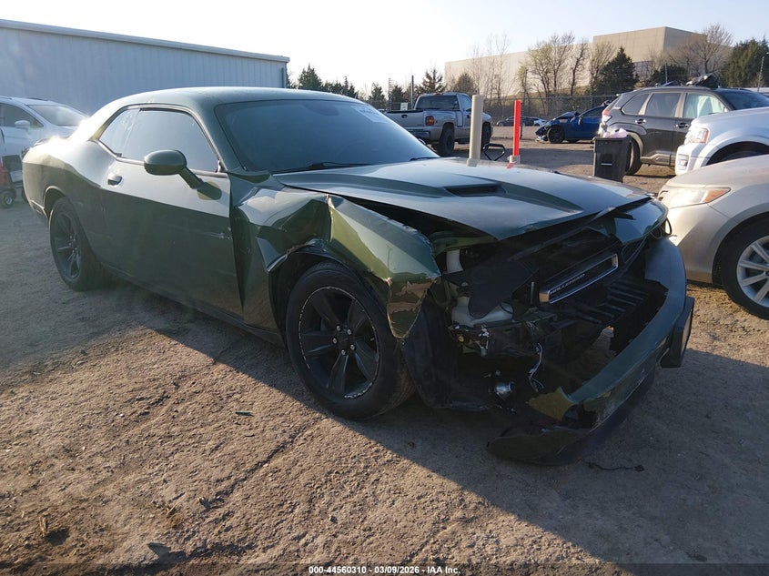 DODGE CHALLENGER - zdjęcie 1