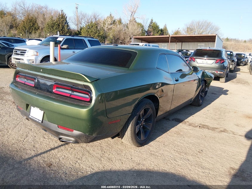 DODGE CHALLENGER - zdjęcie 4