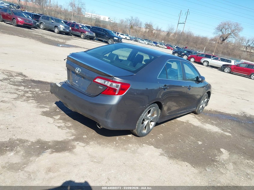 2014 Toyota Camry Se Sport