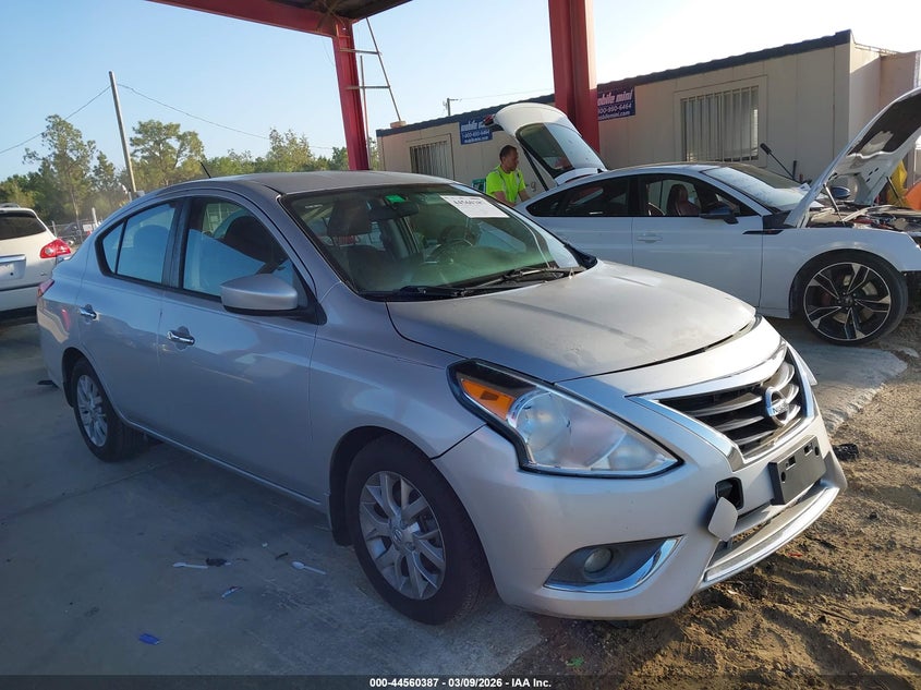 2017 Nissan Versa 1.6 Sv