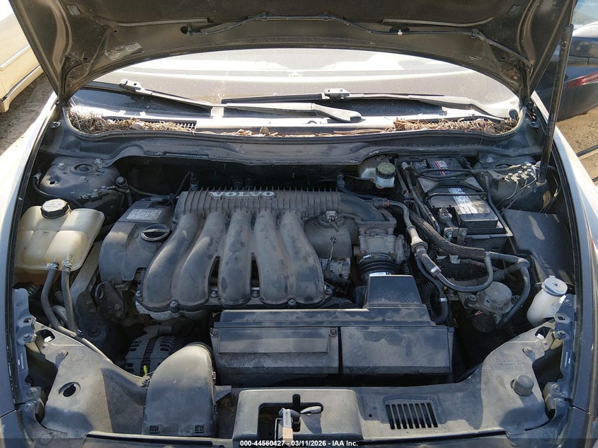 2010 Volvo V50 2.4I VIN: YV1382MW9A2548496 Lot: 44560427