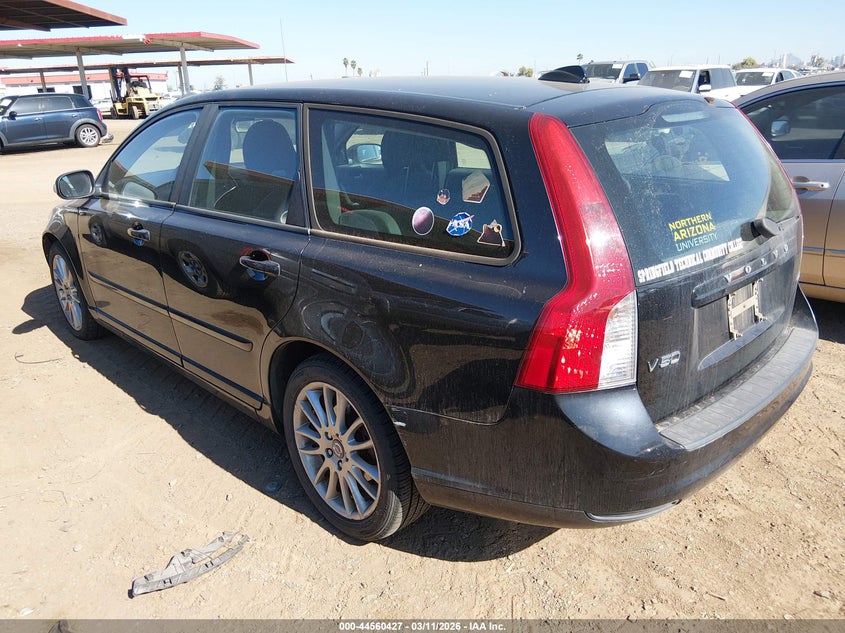 2010 Volvo V50 2.4I
