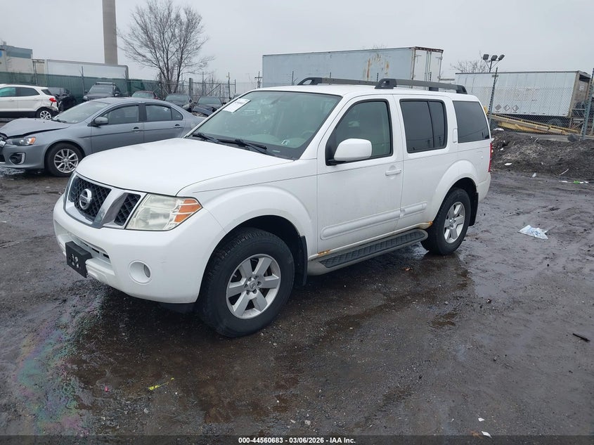 2011 Nissan Pathfinder Sv
