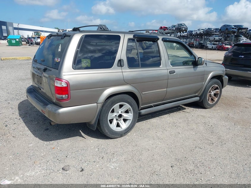 2003 Nissan Pathfinder Le