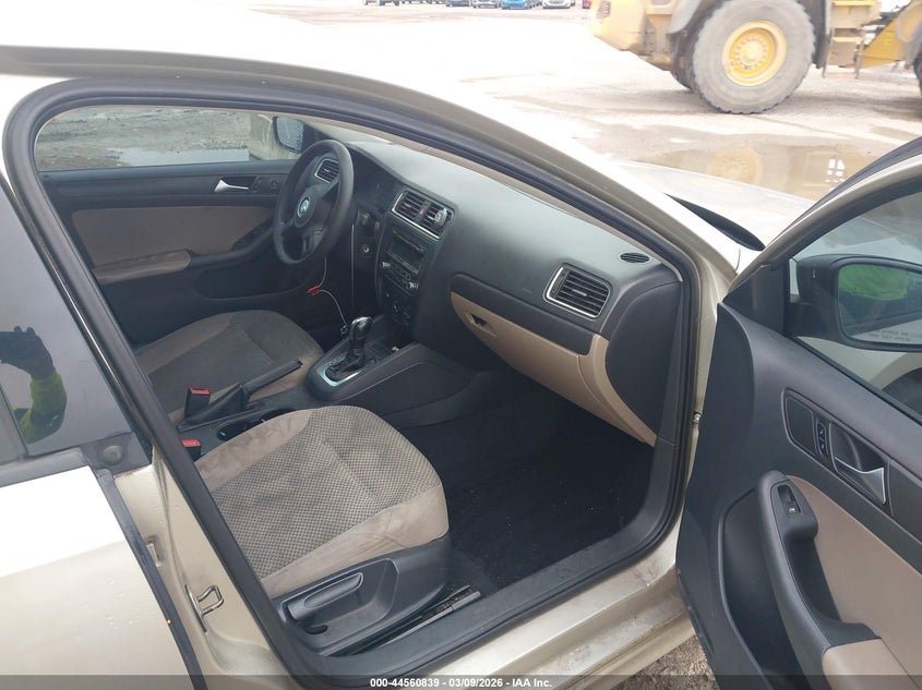 2013 Volkswagen Jetta 2.0L S