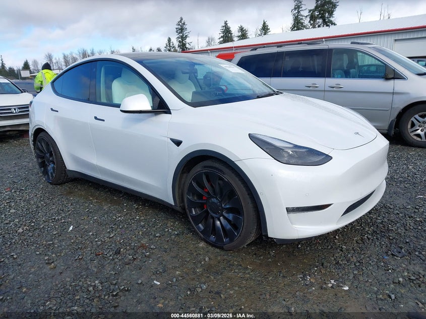 2022 Tesla Model Y Performance Dual Motor All-Wheel Drive