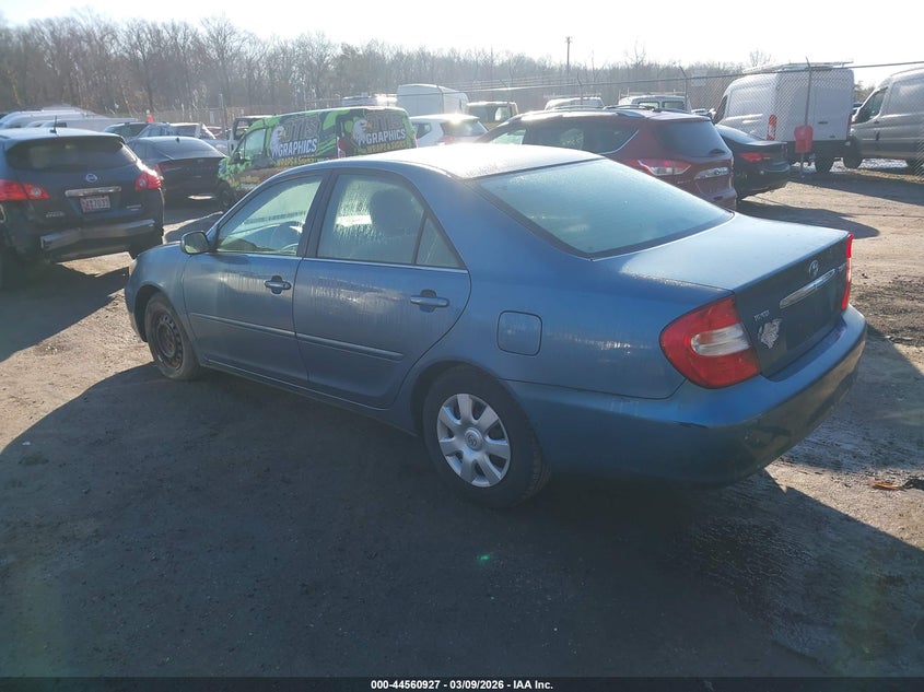 2004 Toyota Camry Le
