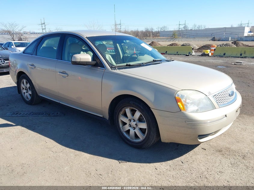 1FAHP24127G134318 FORD FIVE HUNDRED Photo 1